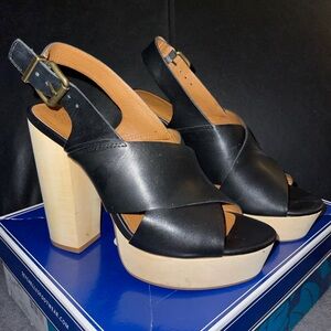 Seychelles Expedite black leather and wood platform sandals Womens Size 7.5